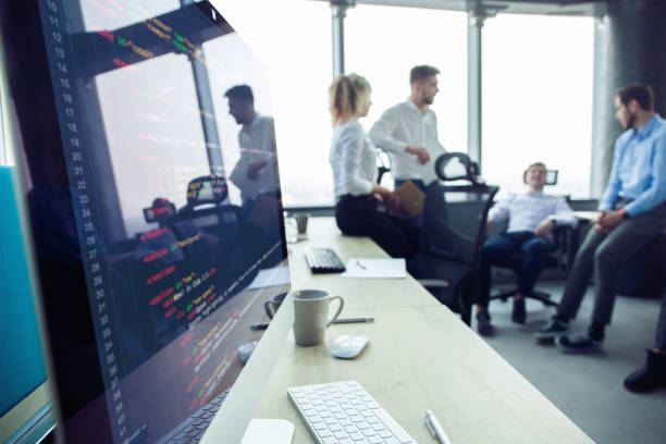 Por que contratar con una Empresa de Software en Estados Unidos: Ventajas y Oportunidades 1 Ventajas competitivas de contratar empresas en Estados Unidos